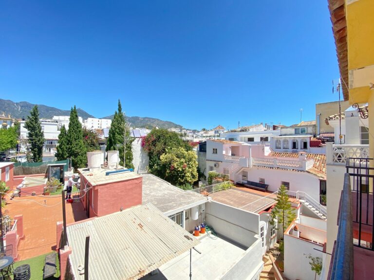 baa638ada00ffdbc64a3947552a35141 - 14