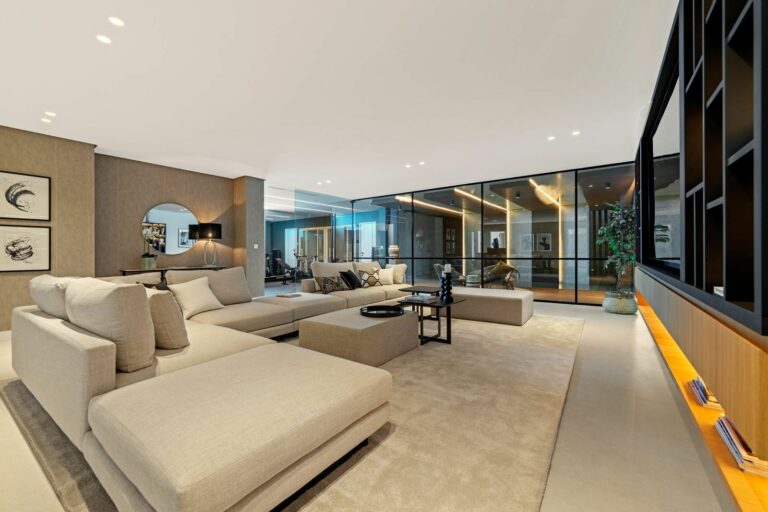 bac5aeca2c7a1bc5af0b993691c51b3c - 5