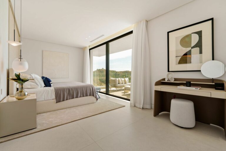 bac5aeca2c7a1bc5af0b993691c51b3c - 9