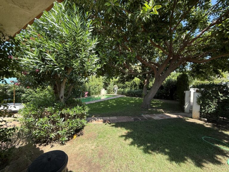 bae60bdc3564e563aa6c752d9d30d2b7 - 15