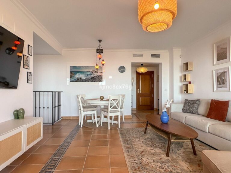 bc0b06962f9f69c4b7a3b508ecfe12d1 - 4