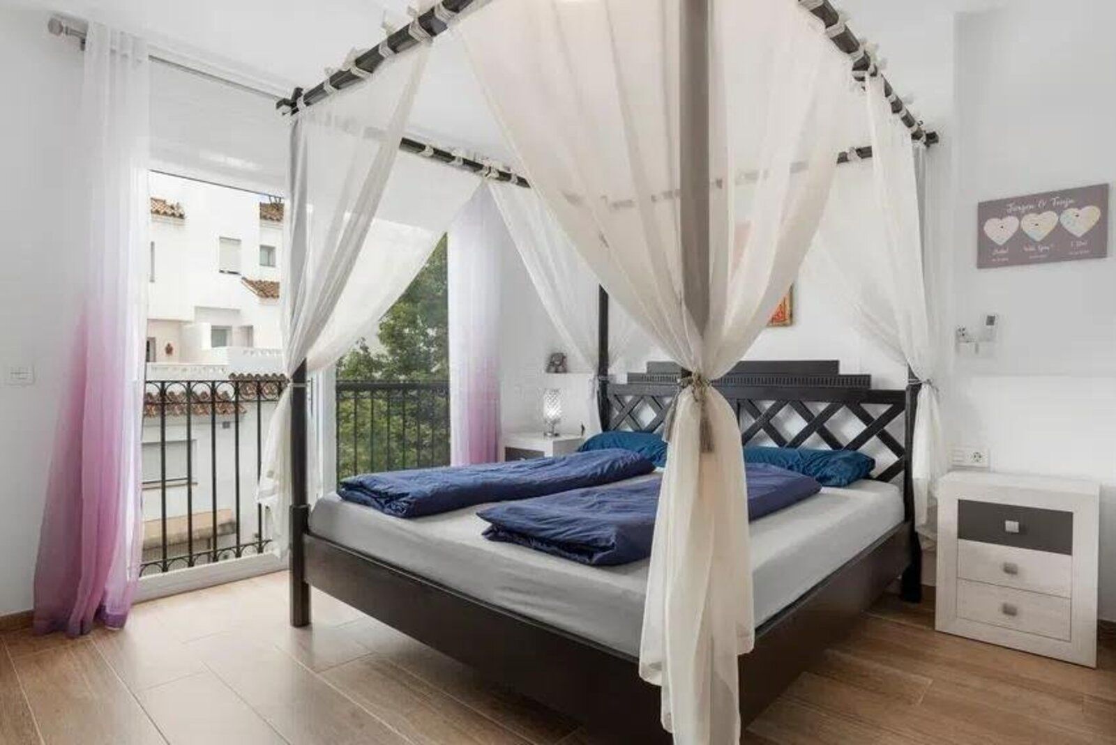 bceb64bd477d649443818b0b4730a43e - 12