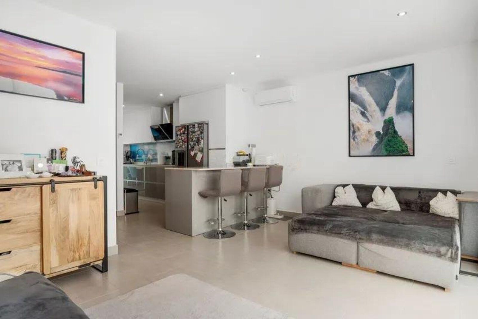 bceb64bd477d649443818b0b4730a43e - 6