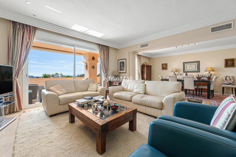 bd3156cf7e3f4ae245bcd827ebc4021f - 6