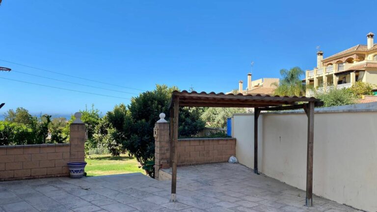 be048c19abf3e230f644eee6a5d13601 - 14