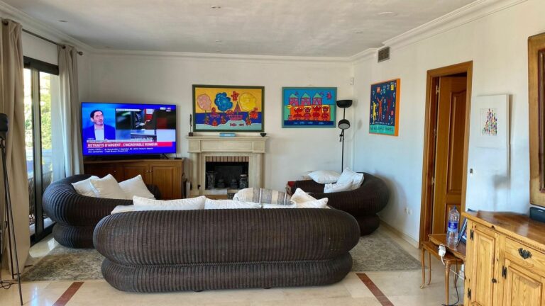 be048c19abf3e230f644eee6a5d13601 - 4