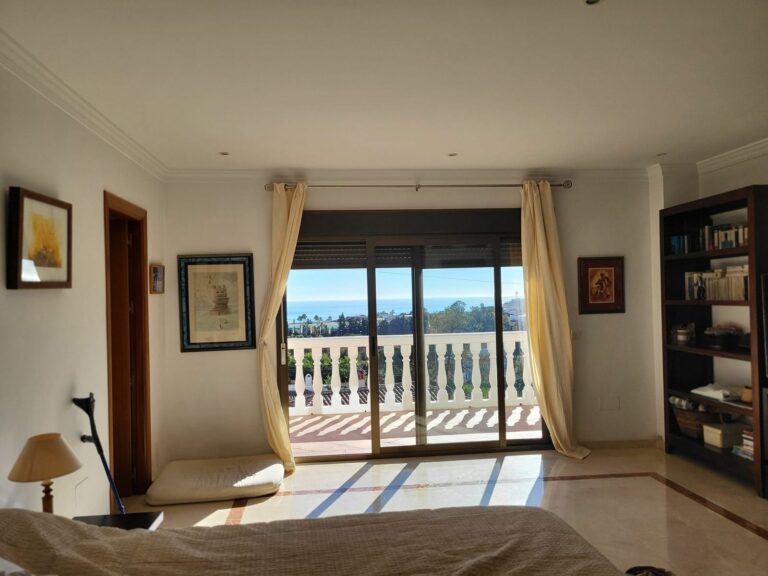 be048c19abf3e230f644eee6a5d13601 - 9