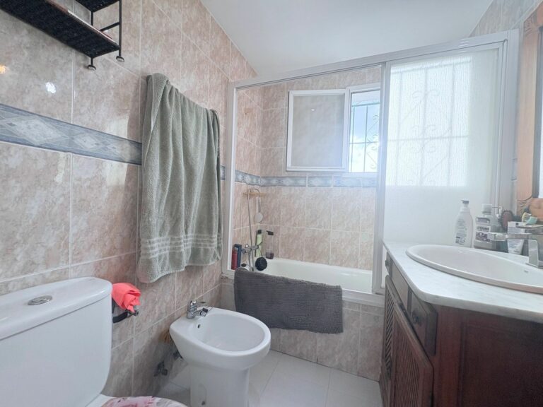 be1952236c41519e4a6b1fd6057b3767 - 14