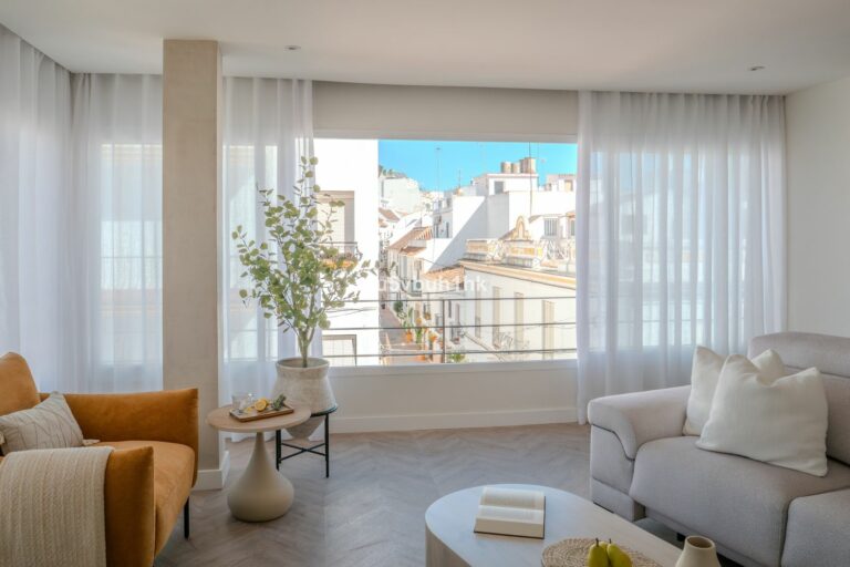 bfd36c6e84c2e32b5668d9175db3d0d0 - 1