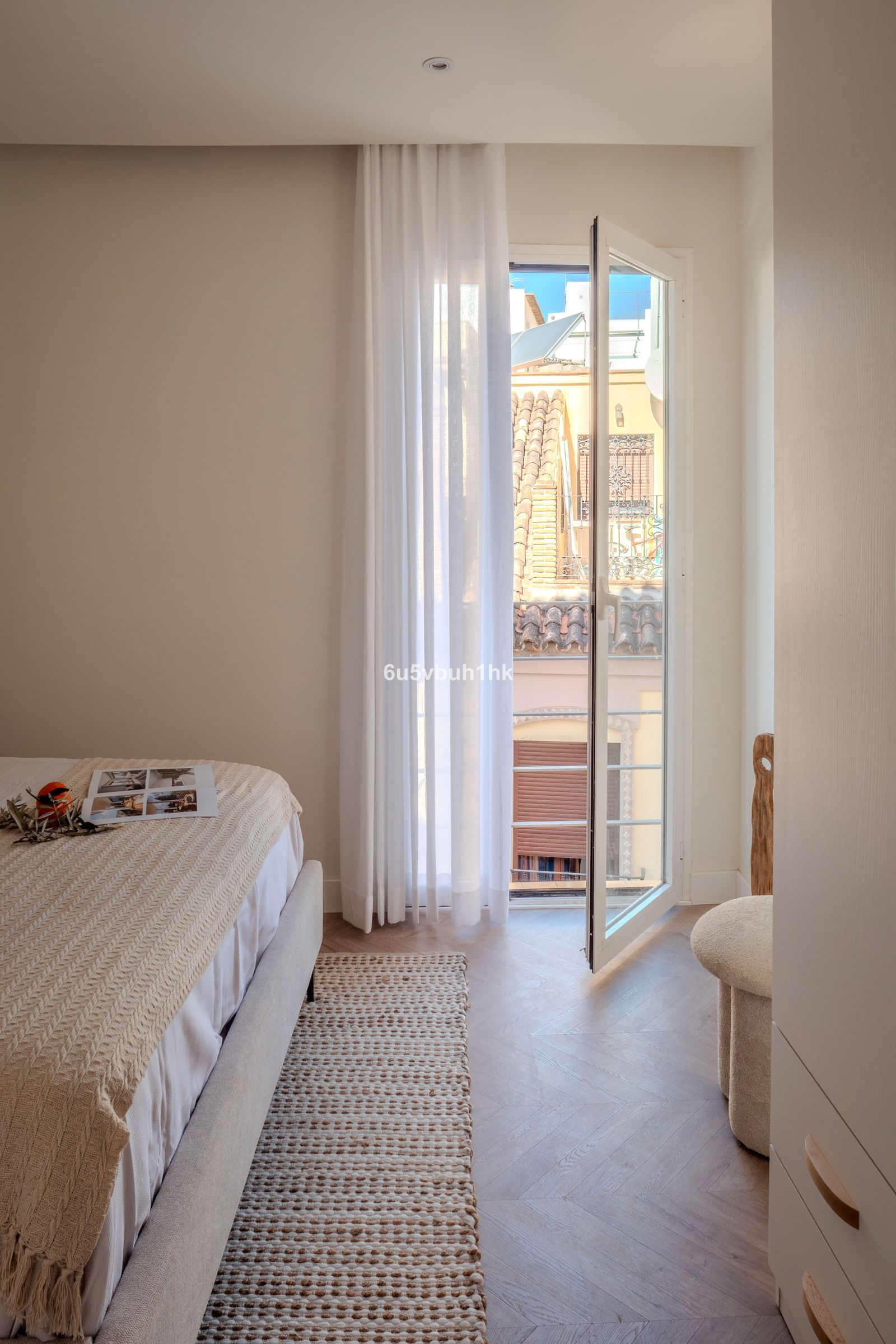 bfd36c6e84c2e32b5668d9175db3d0d0 - 16