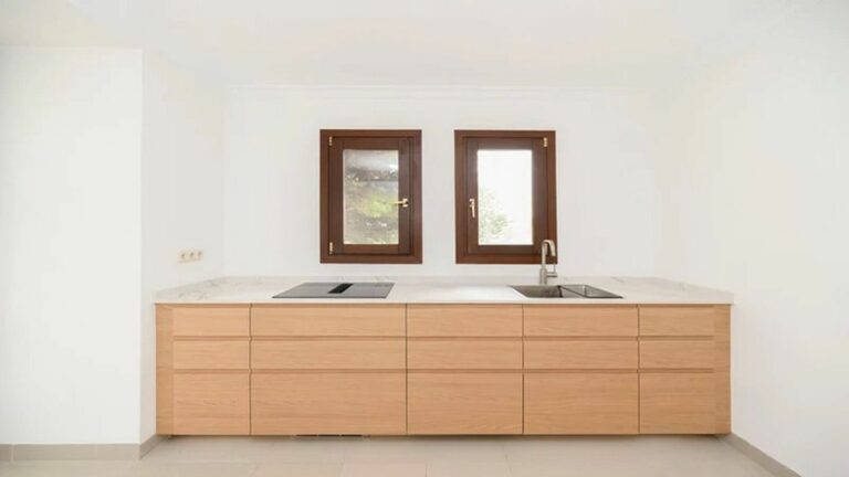 c0700a9318a35c7ae6a6044c016d750e - 7