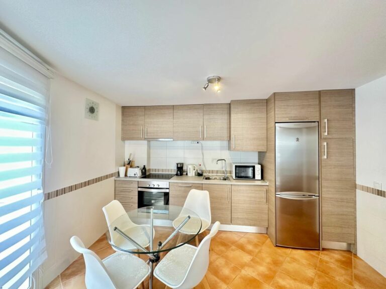 c18d220e06bf5b360f379e499251af75 - 2