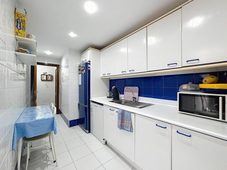 c301ee7598957944f6a52811ce1a25c4 - 8