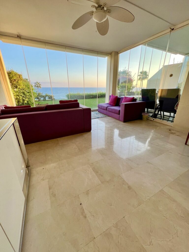 c4c57aaf0a326674543099d86e8aed2e - 4