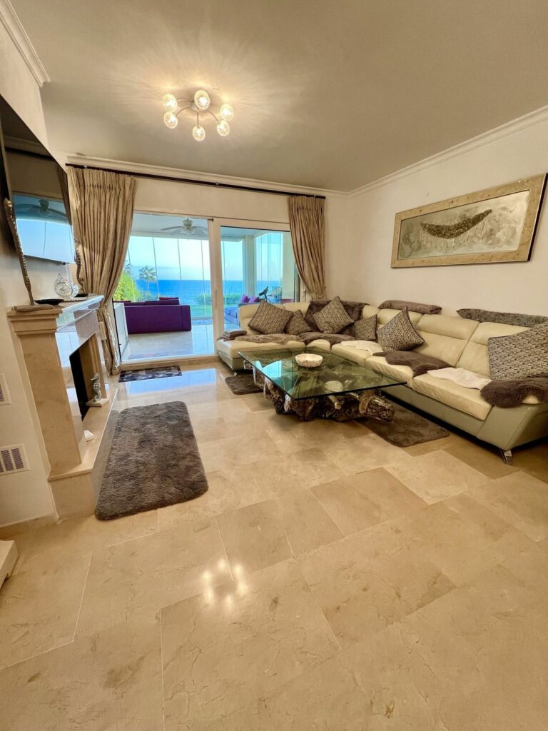 c4c57aaf0a326674543099d86e8aed2e - 7