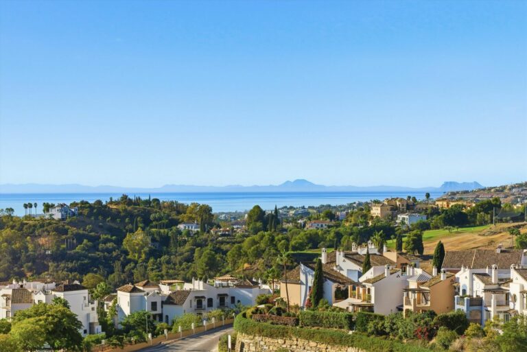 c4dddbab70c17e473c1ad19e12200b5d - 2