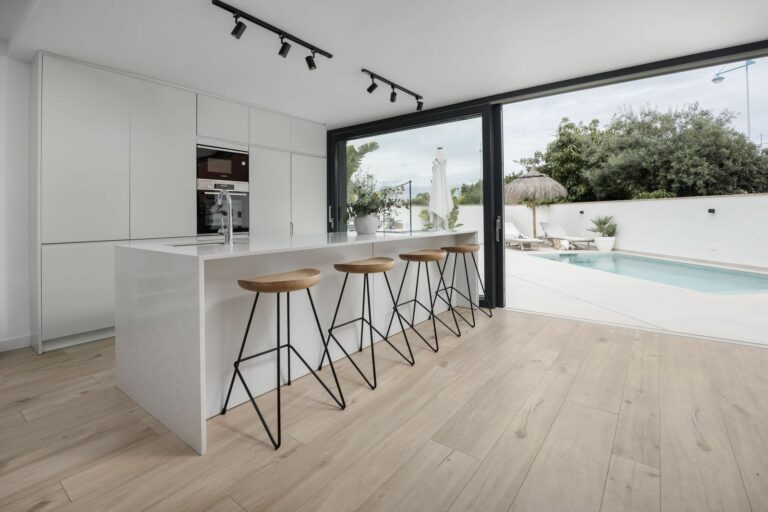 cce3b1c59eb4bd5df4f0dcf14c87cad4 - 2