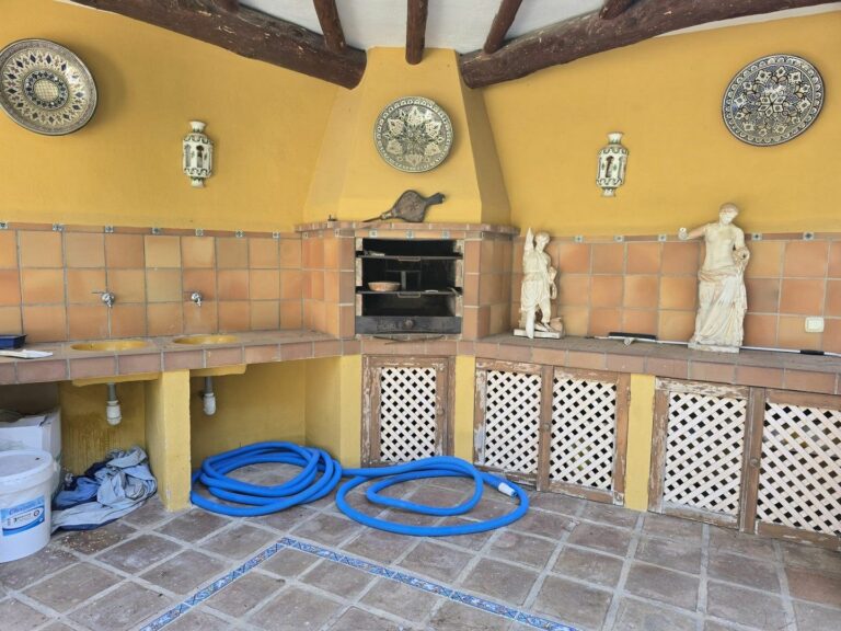 cdfa66efeddbbcd386a7c71eb9e6ee12 - 7