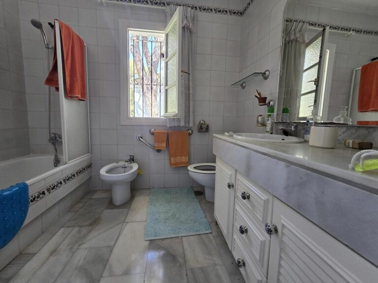 cdfa66efeddbbcd386a7c71eb9e6ee12 - 9