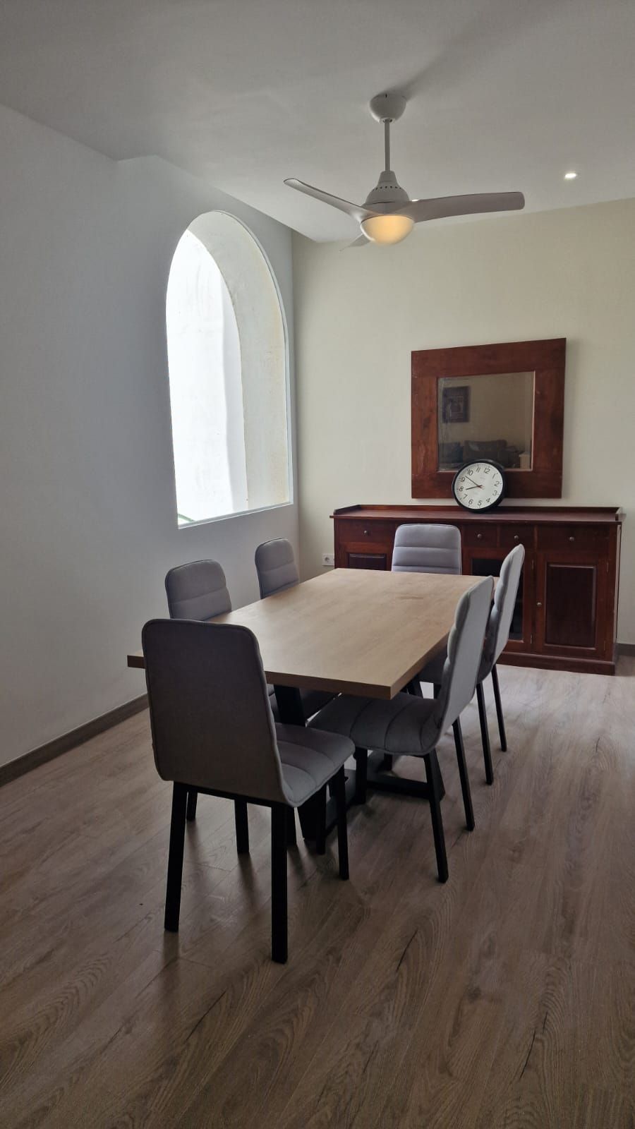 ce59b2c784deb672f8c1286e983c4171 - 8