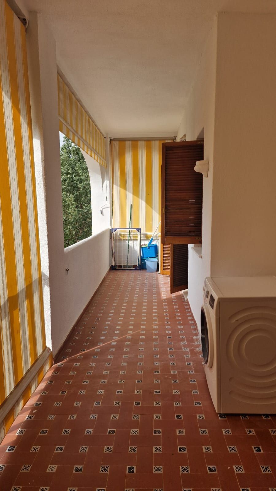 ce59b2c784deb672f8c1286e983c4171 - 9