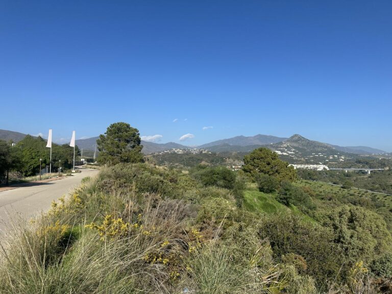 d011efc31a4523ef7c09916d288dbde6 - 11