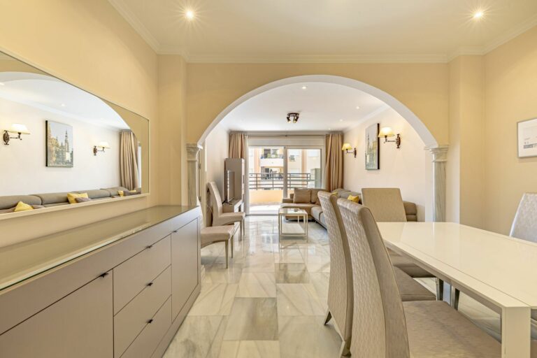 d0e300d03912fe05a9e2f46924016537 - 8