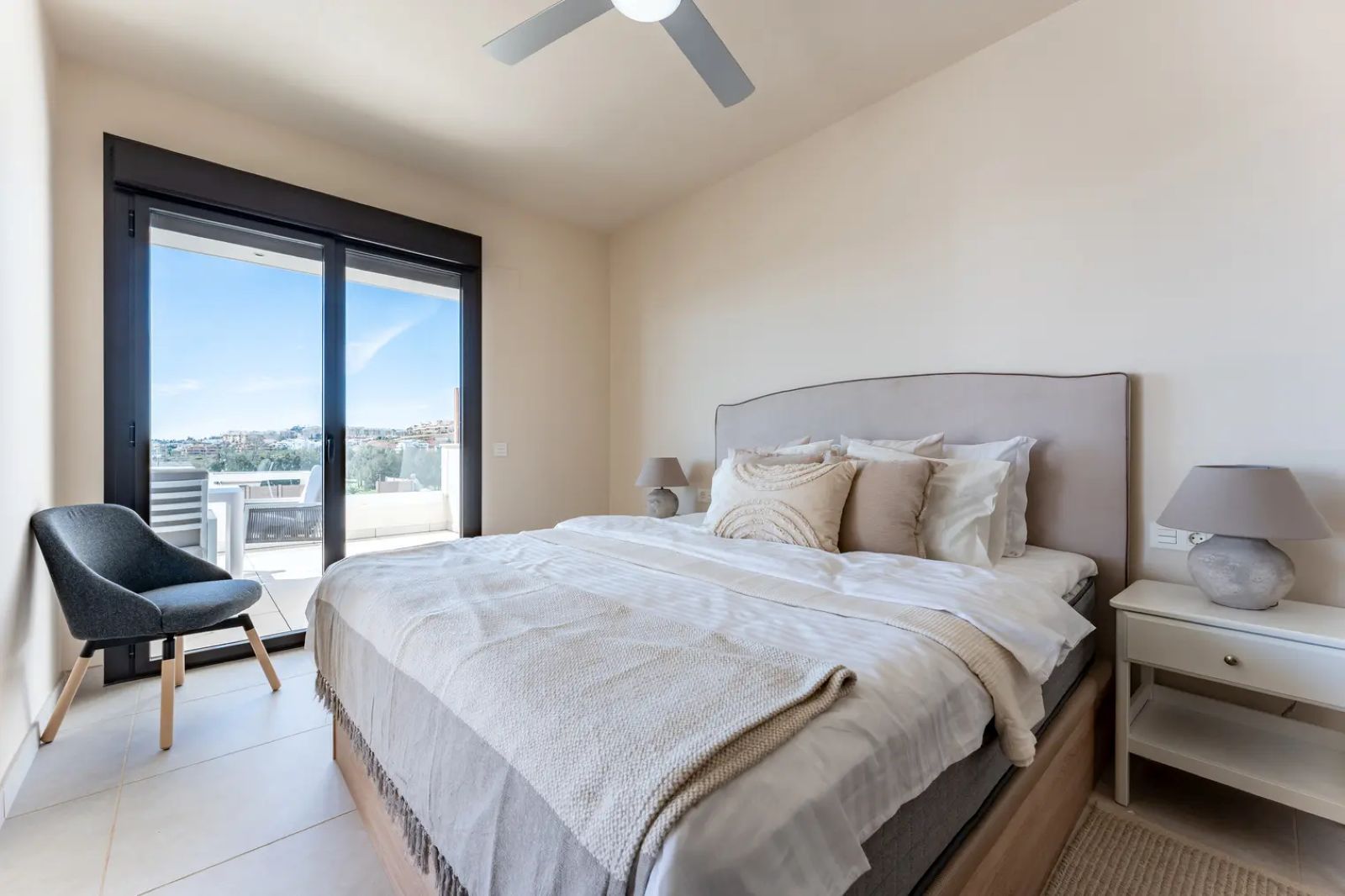 d1f3965a9aae086fbd95c4c4c1398635 - 10