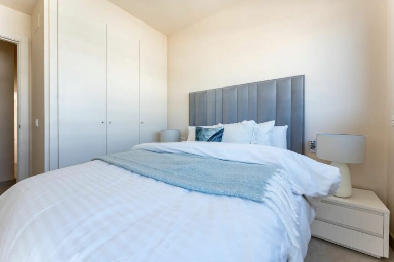 d1f3965a9aae086fbd95c4c4c1398635 - 15