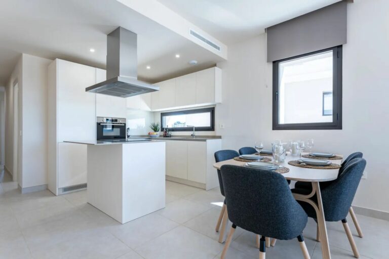 d1f3965a9aae086fbd95c4c4c1398635 - 5