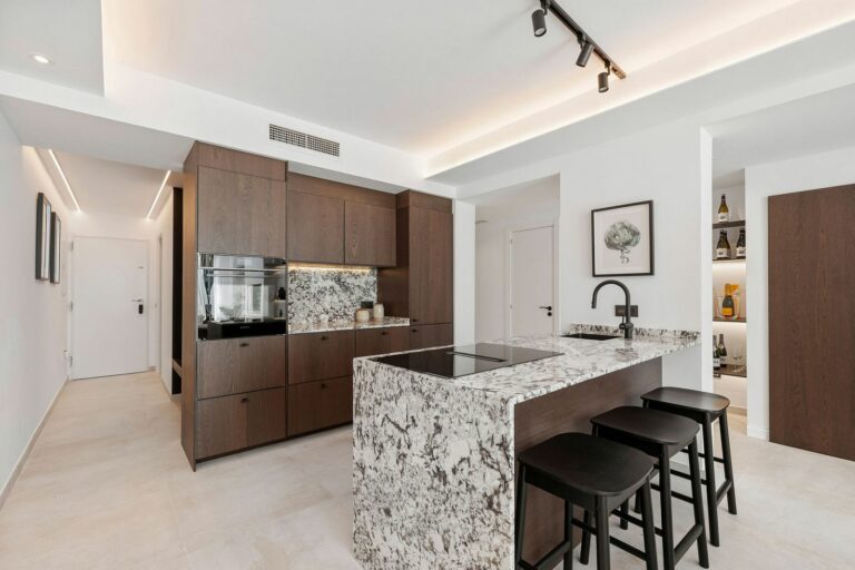 d23d9f6967cb2a5612636b0a3aef3d38 - 6