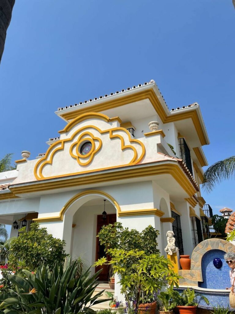 d45dd1c6bd72b92aa470bdaf10a52021 - 1