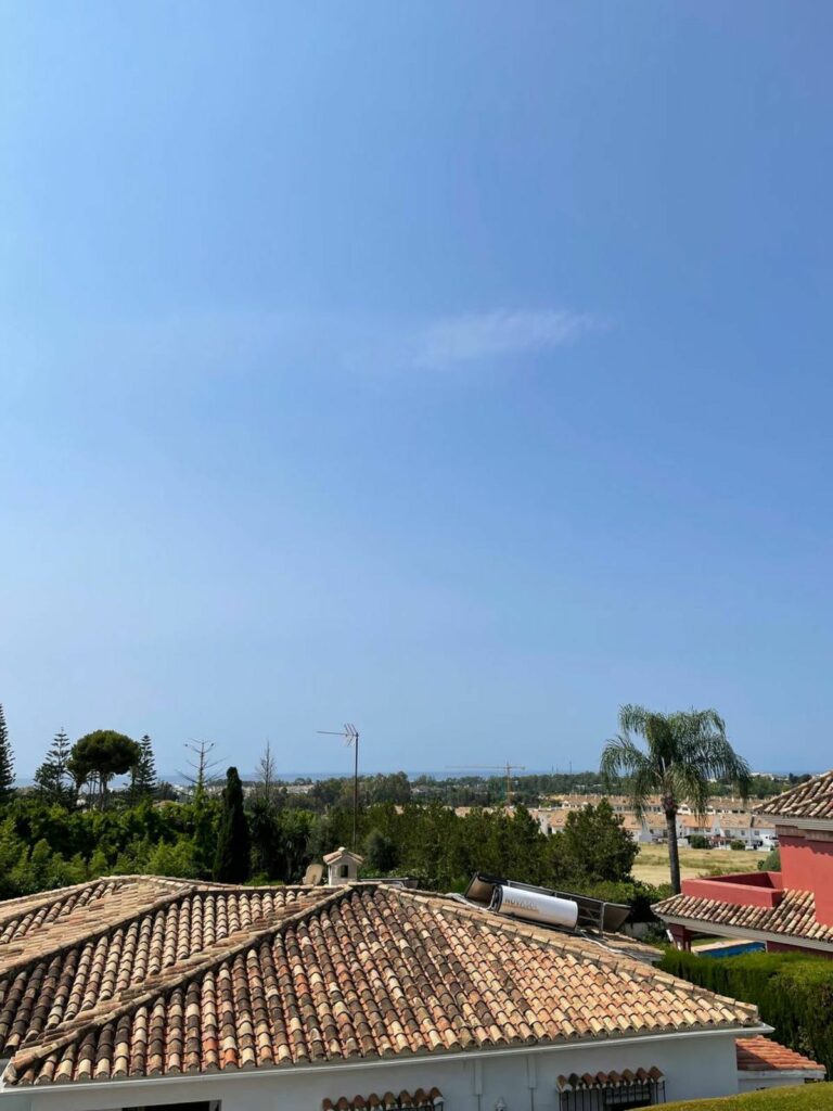 d45dd1c6bd72b92aa470bdaf10a52021 - 11