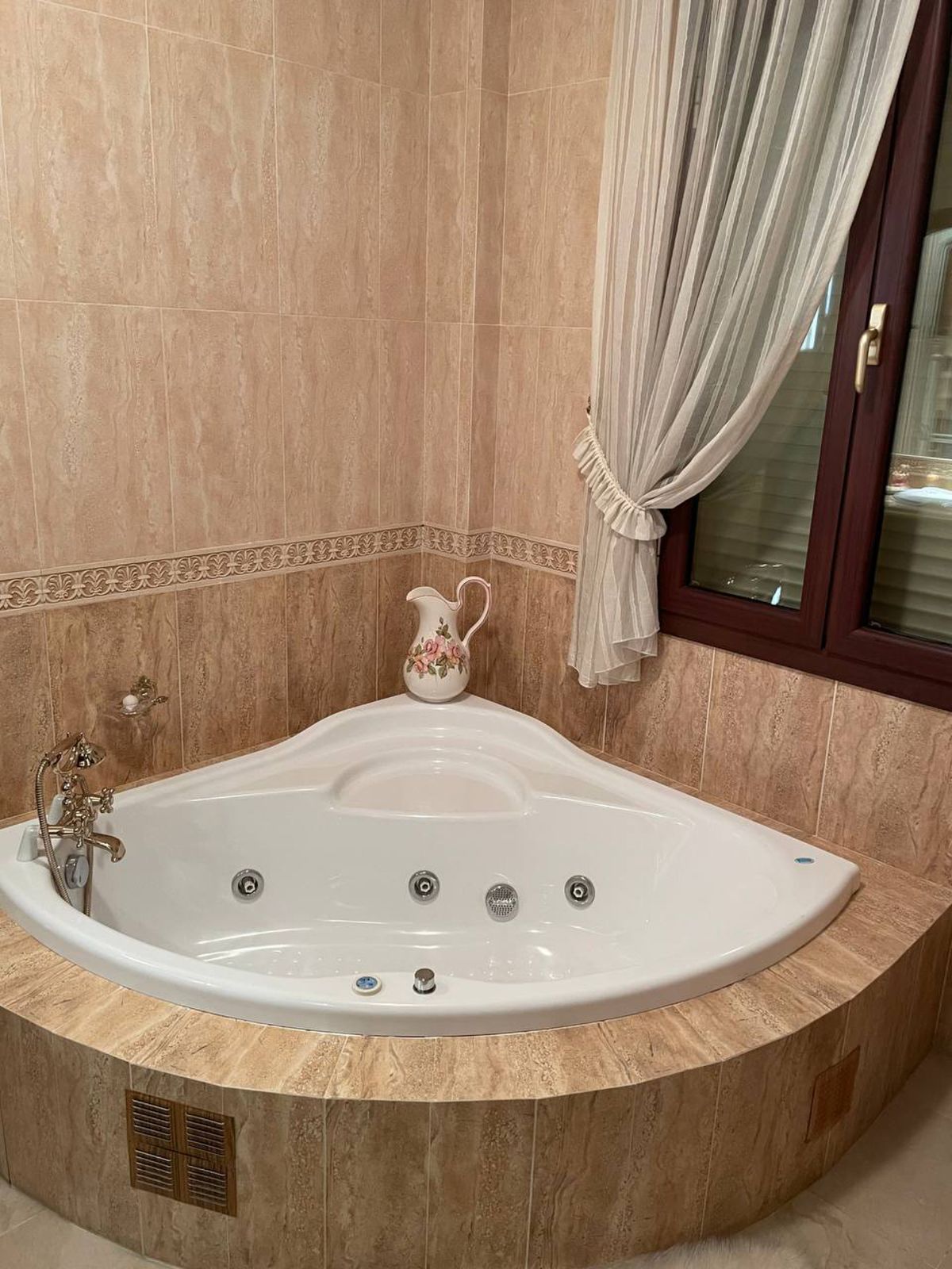 d45dd1c6bd72b92aa470bdaf10a52021 - 15