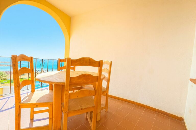 d4ac5926f9fdf12d9fb2f20033f69852 - 2