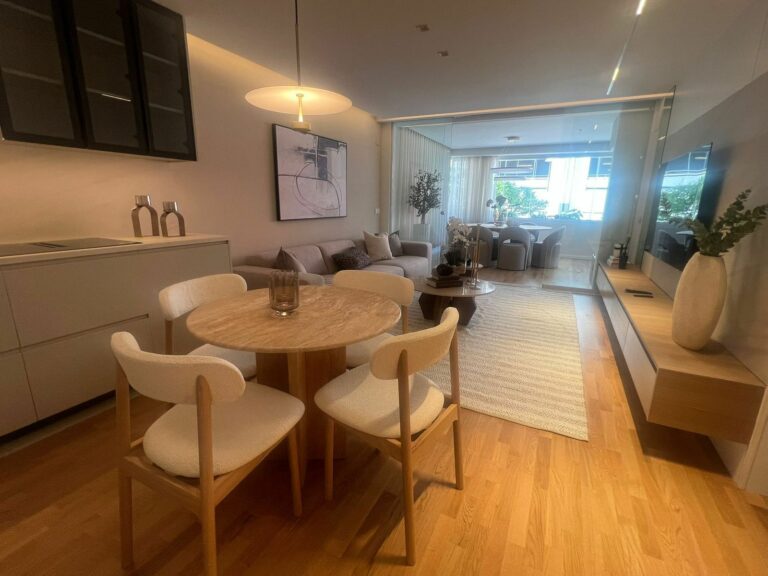 d57c32f78b7e500cf13183e57454c957 - 1