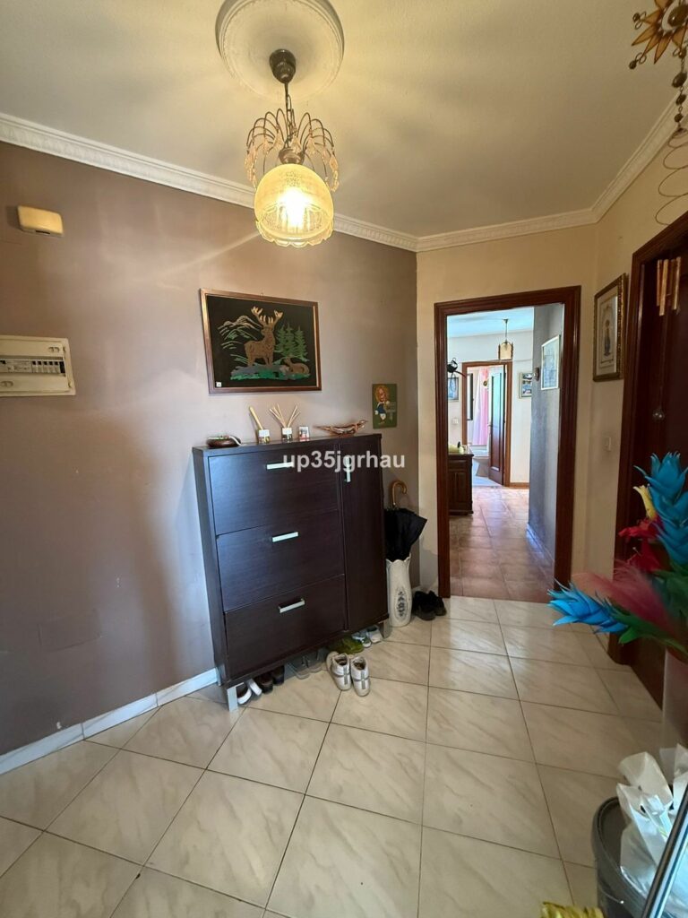 d6f9f527f3a2b74e1b0386fb3ef6884e - 15