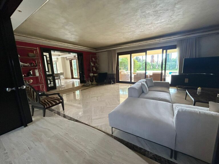 d971c8d52f91364fcb88e7f8aeba4fbb - 6