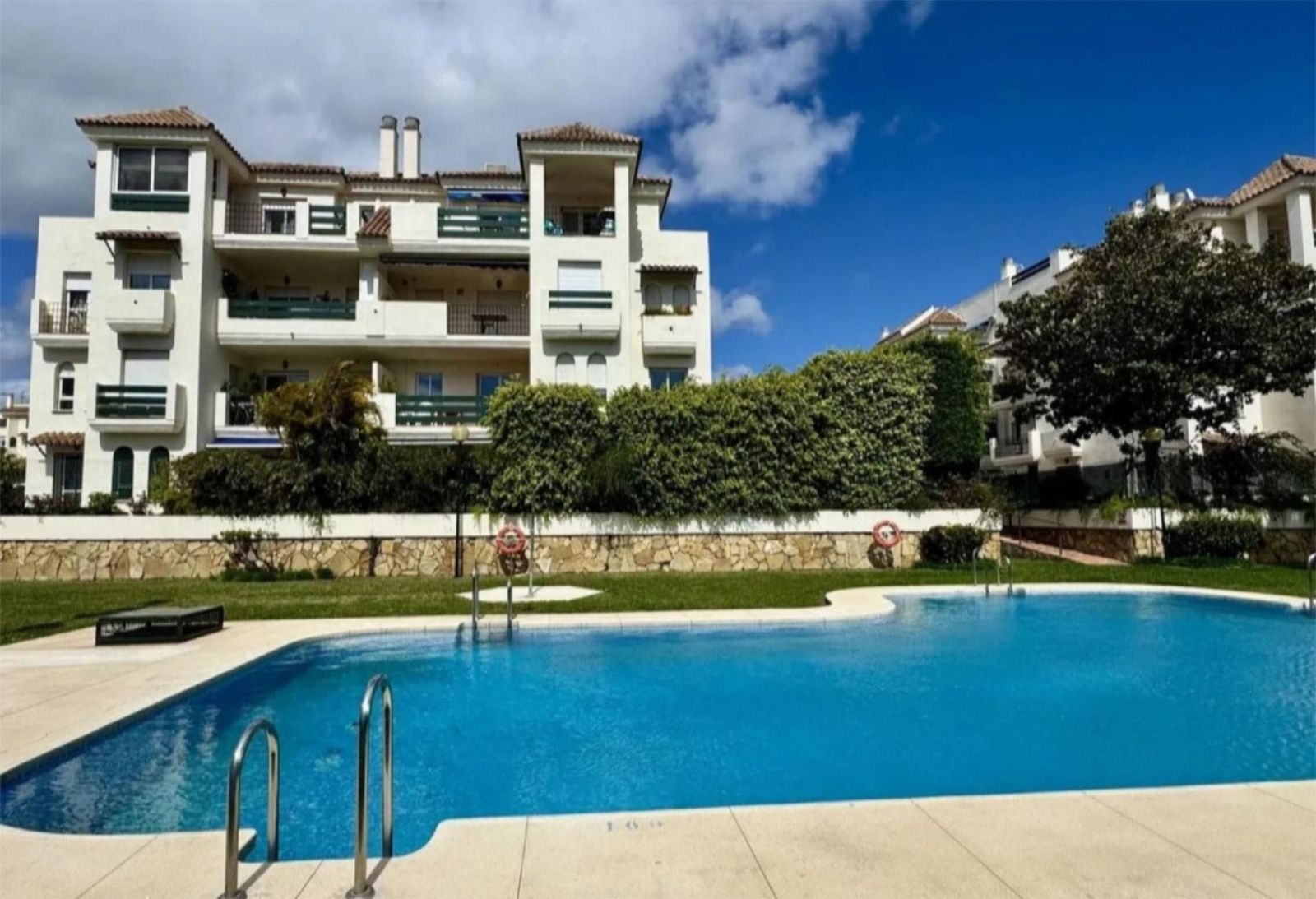 db1004fbb8be1f8a718cb3348fd8d0f9 - 1