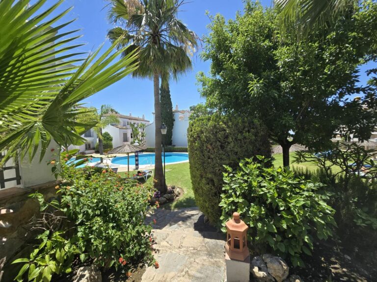 df6e5bf1c853ec42a4bb140e927199c1 - 4