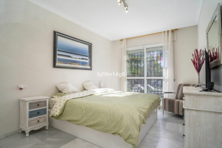 e09a6abd0b83e1fdbb1e28fdfaec86f3 - 10