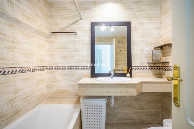 e09a6abd0b83e1fdbb1e28fdfaec86f3 - 12