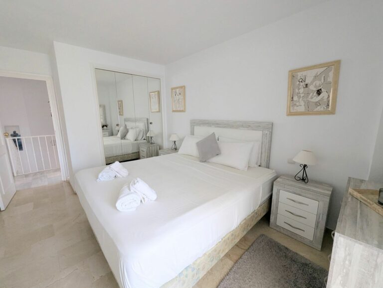 e0cdd0da997ab681c9e89b13f0047e75 - 14