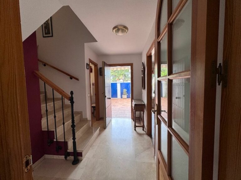 e3a72d9e8dcdfa38962467df8c1fdb95 - 11