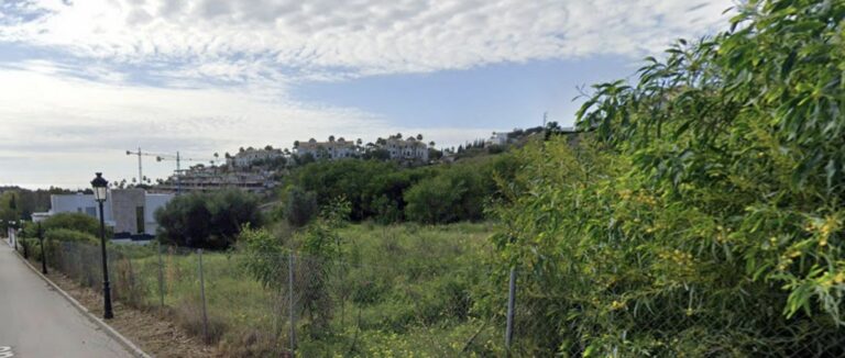 e3e12ce6f0e5d19b6ddd3455ccacba64 - 2