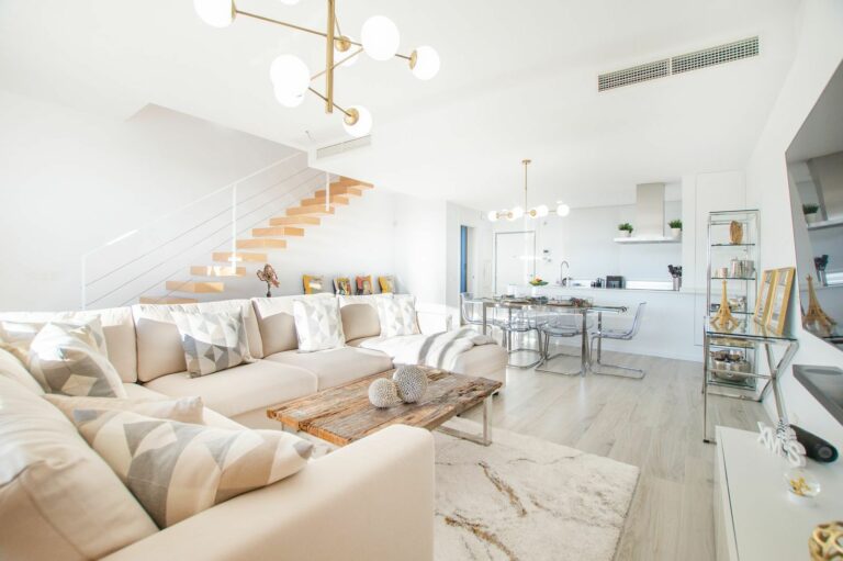 e41bd61629333a76440d8a6c7978c0a9 - 1