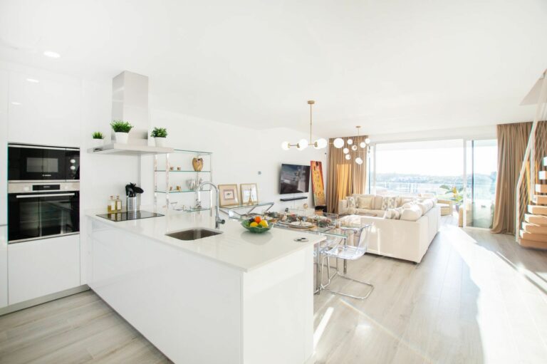 e41bd61629333a76440d8a6c7978c0a9 - 3