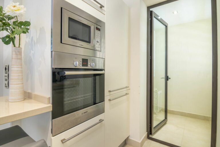 e5d119486057402ecfafed468f4d83aa - 15