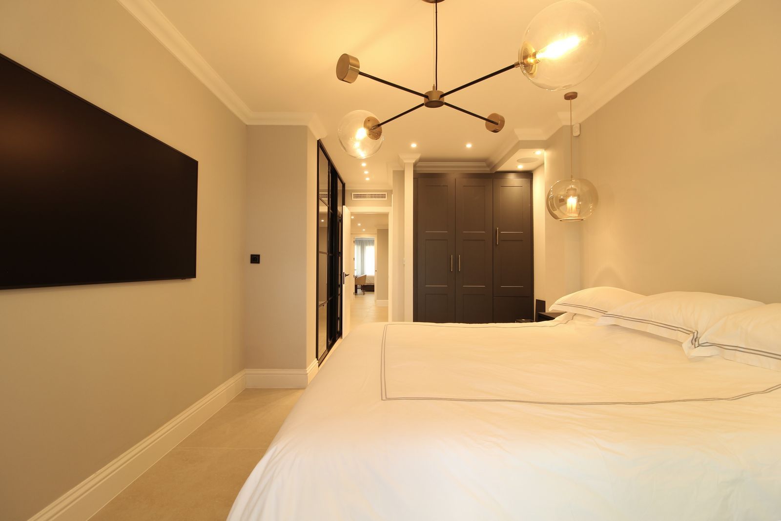 e6ceb05303c3a3873c1f4d3d8cf55a3f - 13