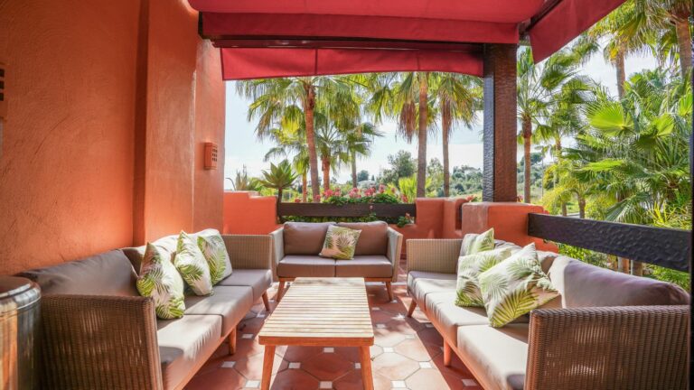 e6fd859f7a6aa9efc58f8d917f6902fd - 3